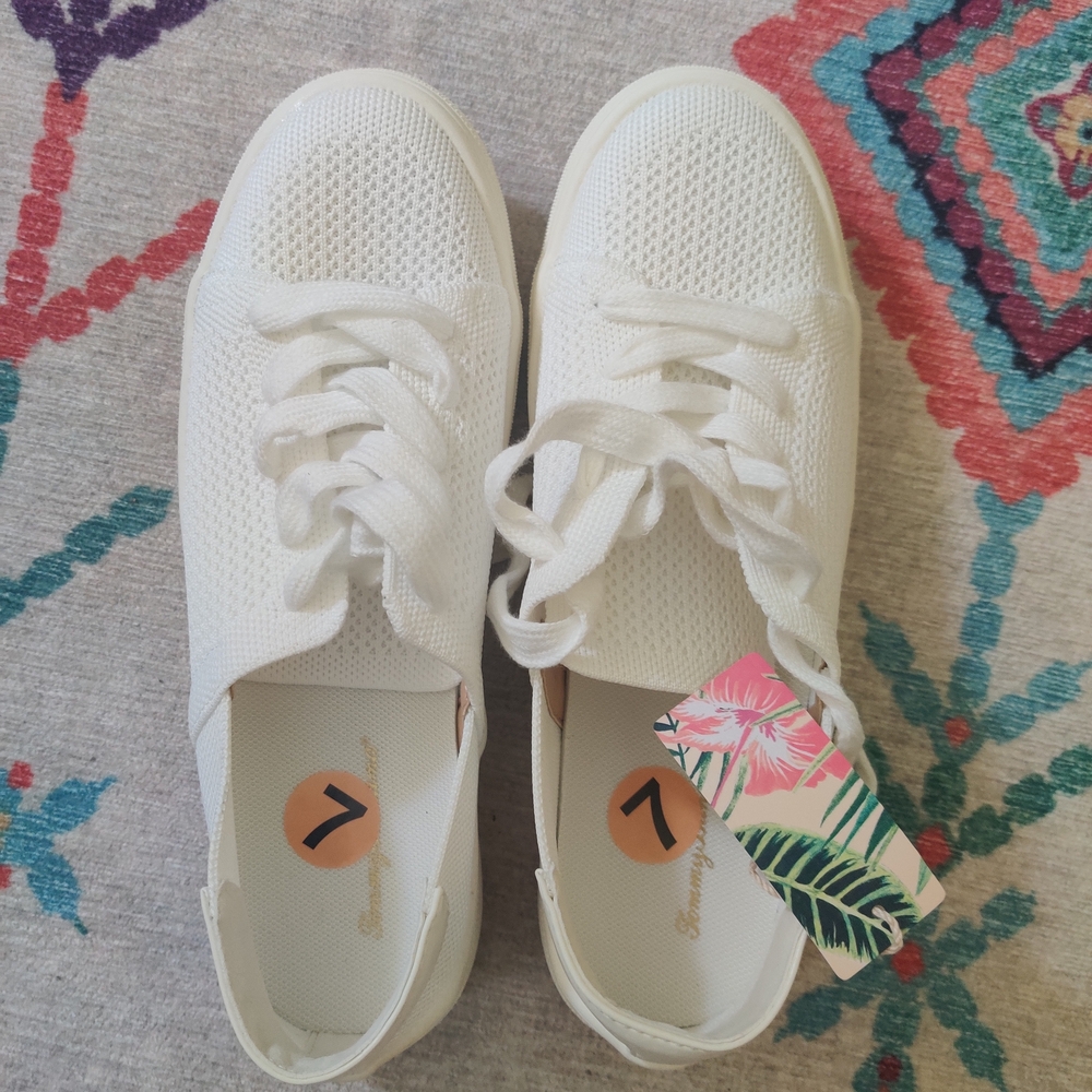Tommy Bahama Womens Shayla Low Top Shoes Size 7 - White Casual Sneakers